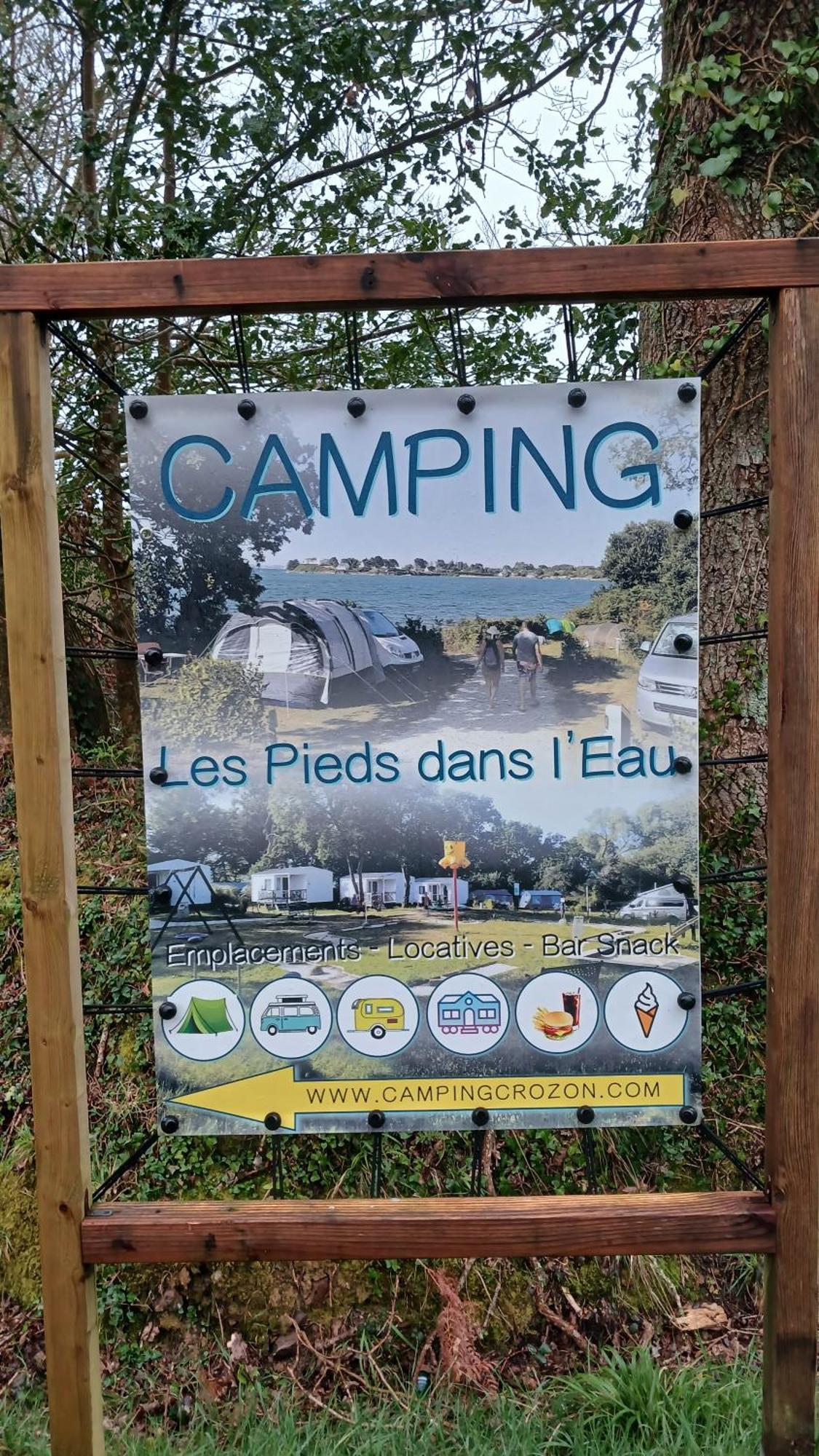 Hebergements Camping "Les Pieds Dans L'Eau" كروزون المظهر الخارجي الصورة